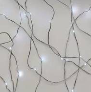 11058 Osvětlen&iacute; v&aacute;nočn&iacute; 10m-100 LED studen&aacute; b&iacute;l&aacute; + 5m př&iacute;vodn&iacute; kabel -4