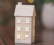11483 Keramick&yacute; domek LED sv&iacute;t&iacute;c&iacute;, 1 LED, tepl&aacute; b&iacute;l&aacute;, 7,7 &times; 16,3 &times; 6 cm-4