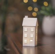 11483 Keramick&yacute; domek LED sv&iacute;t&iacute;c&iacute;, 1 LED, tepl&aacute; b&iacute;l&aacute;, 7,7 &times; 16,3 &times; 6 cm-5