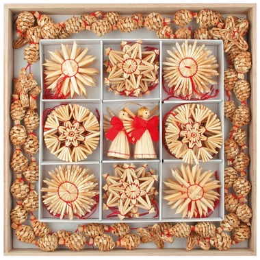 Straw Decorations 51 pcs in Wooden Box incl.2 m chain