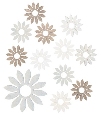 Wooden Flowers 4 x 4 x 0,3 cm, 12 pcs 
