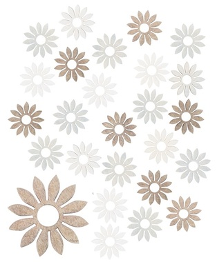 Wooden Flowers 2 x 2 x 0,3 cm, 24 pcs 