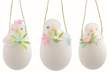 Fehér csirke héjában díszítésekkel 6 x 11 x 6 cm, felakasztásra